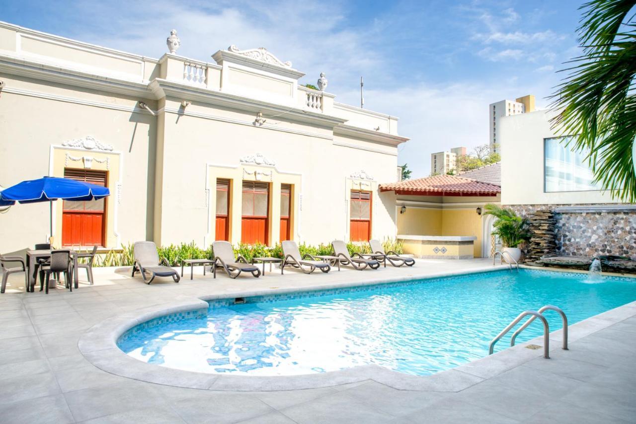 בארנקווילה Hotel Majestic מראה חיצוני תמונה
