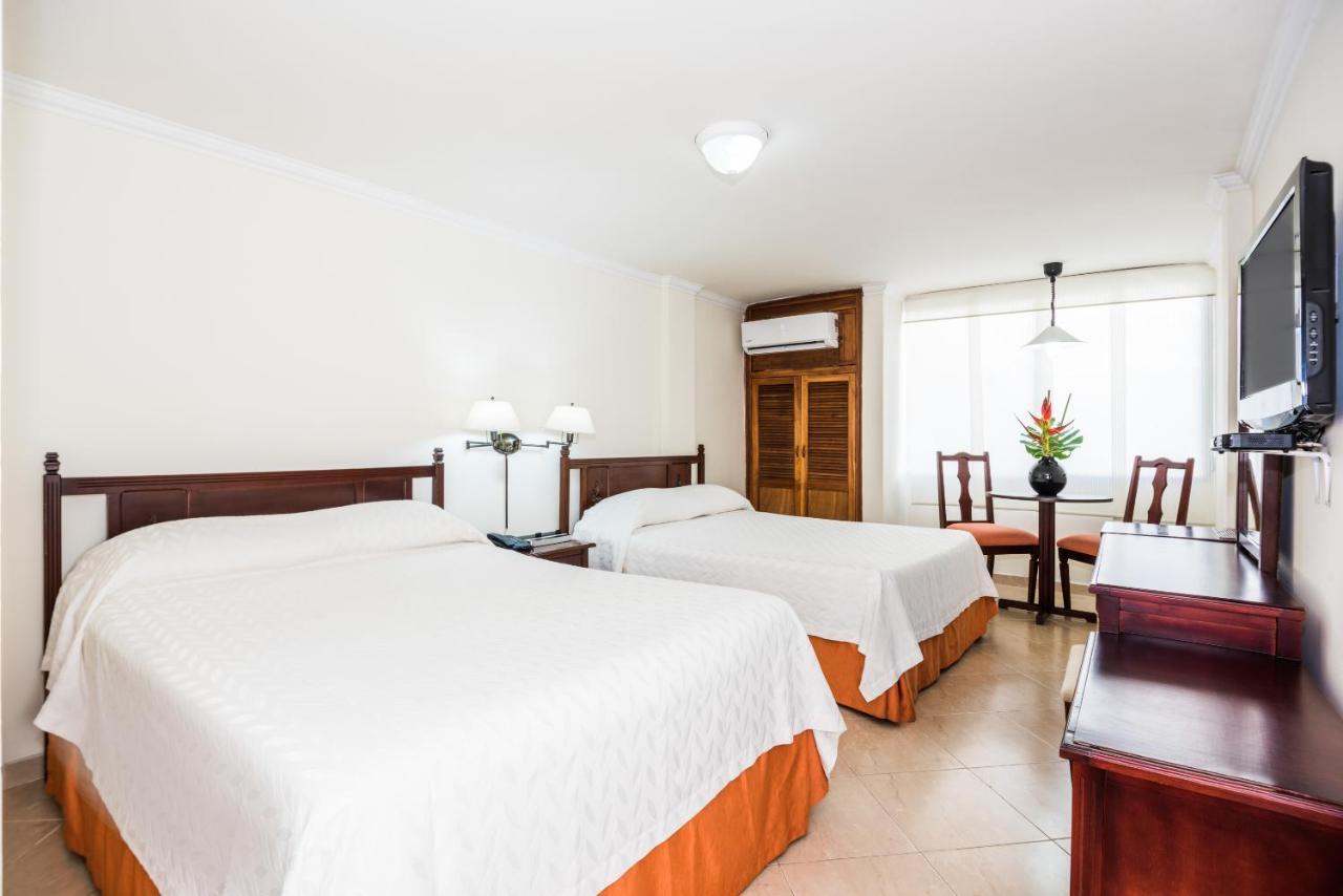 בארנקווילה Hotel Majestic מראה חיצוני תמונה