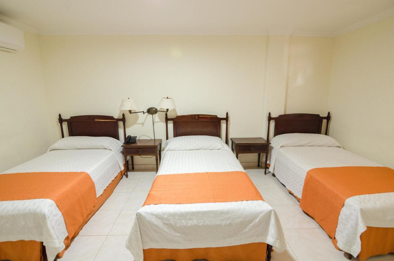 בארנקווילה Hotel Majestic מראה חיצוני תמונה
