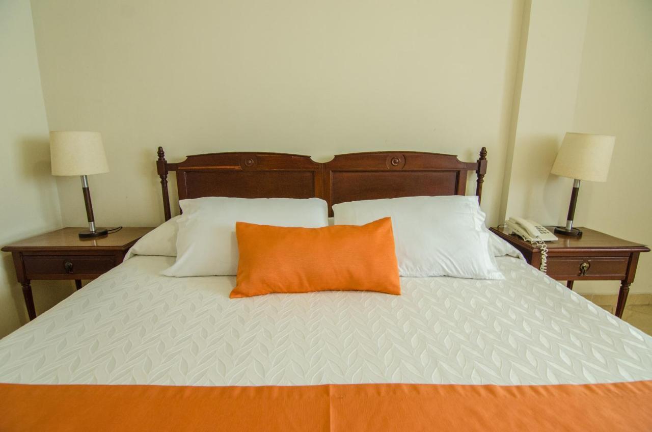 בארנקווילה Hotel Majestic מראה חיצוני תמונה