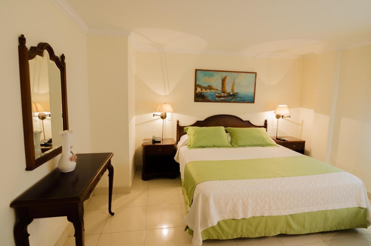 בארנקווילה Hotel Majestic מראה חיצוני תמונה