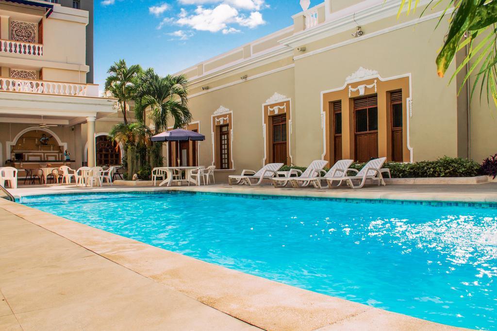 בארנקווילה Hotel Majestic מראה חיצוני תמונה