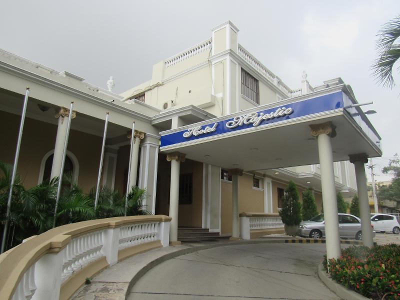 בארנקווילה Hotel Majestic מראה חיצוני תמונה