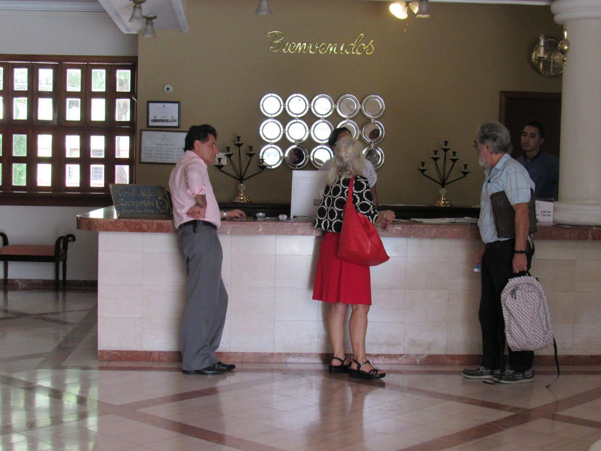 בארנקווילה Hotel Majestic מראה חיצוני תמונה